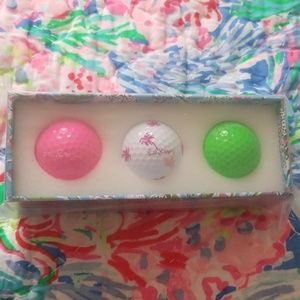 Lilly pulitzer golf balls
